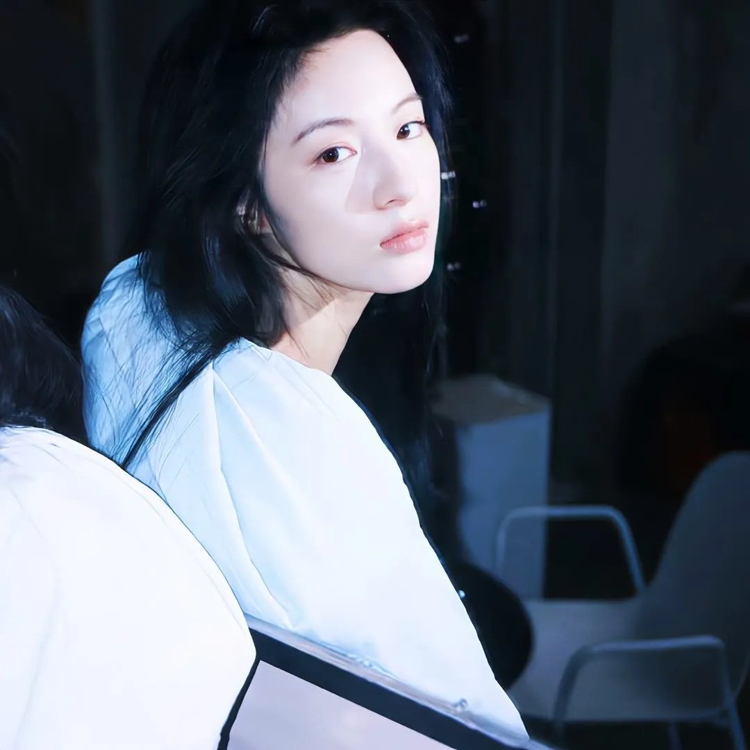 尤物倾城